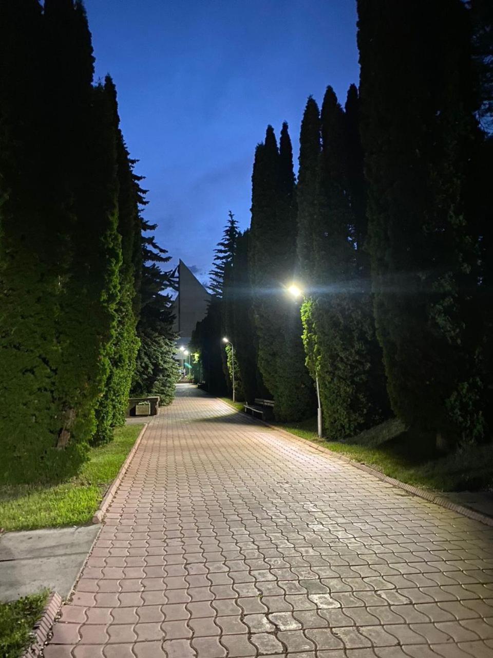 Guest House Regina Bulan Sogottuu Zewnętrze zdjęcie